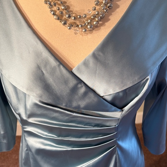 Elegant Kay Unger Steel Blue Satin Long Sleeve Dress Size 16W - Picture 5 of 11